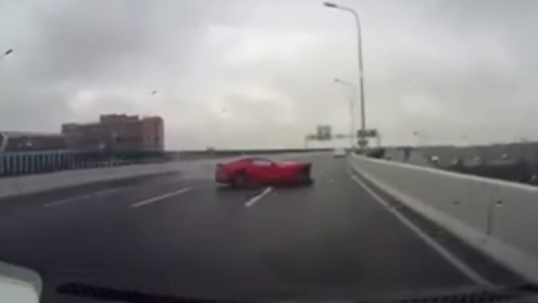 Πάει και αυτή η Ferrari!